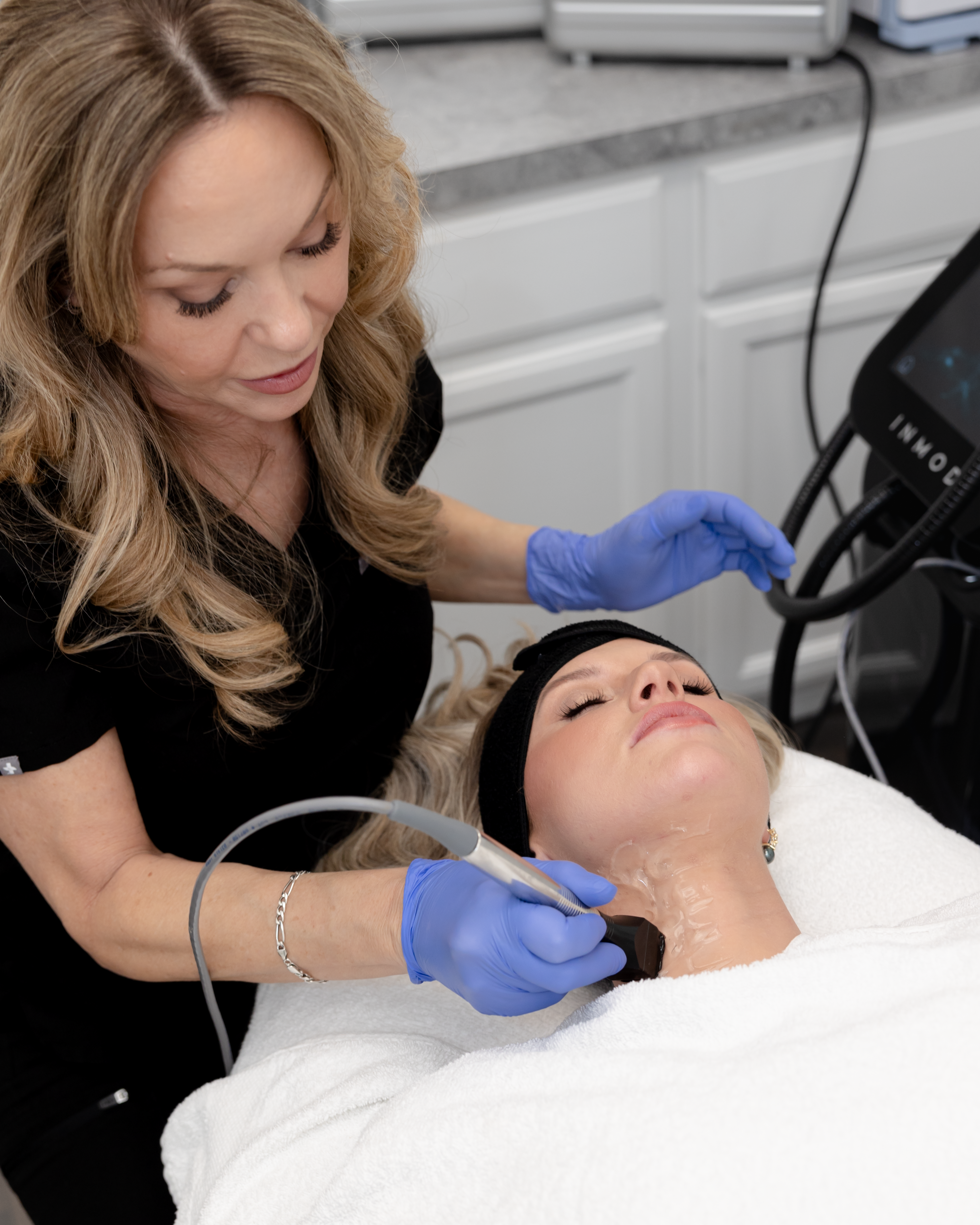 Forma Plus Lower Back Package of 8 Treatments
