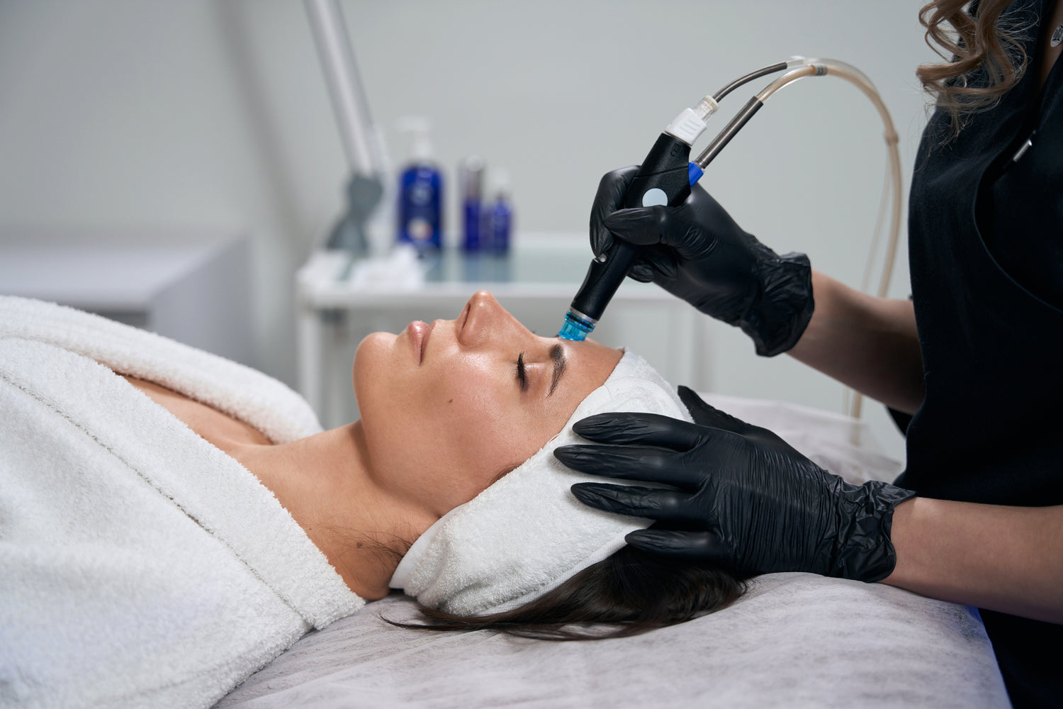 Platinum HydraFacial Package of 3 Treatments